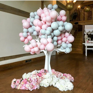 Balloons tree decoration